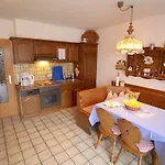 Carina, Martin, Michael & Sissi Appartement