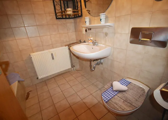 Carina, Martin, Michael & Sissi Апартаменти *